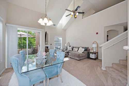 unit-4-2415 Torino St, West Sacramento, CA, 95691-6057 | Card Image