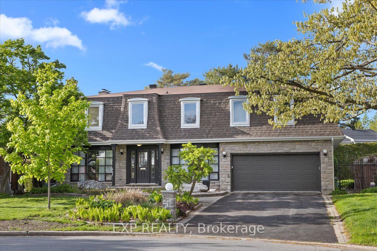 Residential in Britannia Heights - Queensway Terrace N and Area 2