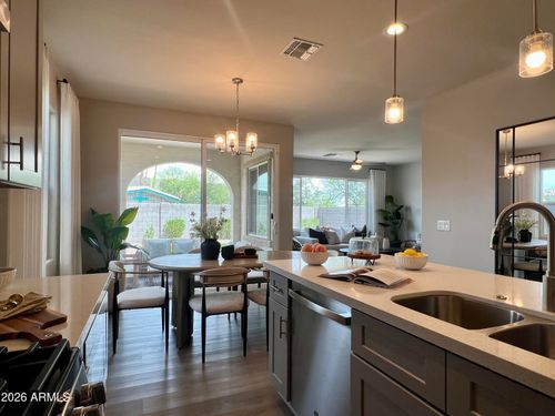 6525 N 15th Drive, Phoenix, AZ, 85015 | Card Image