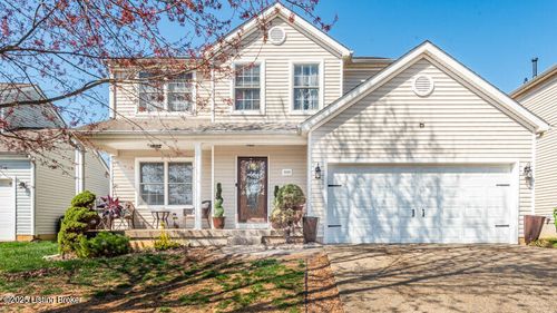 9505 River Trail Dr, Louisville, KY, 40229-5216 | Card Image