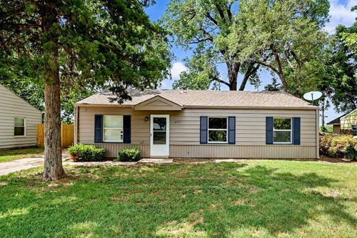 6515 N West Park View St, Park City, KS, 67219-1354 | Card Image