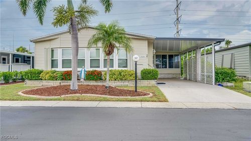 387 Horizon Dr, NORTH FORT MYERS, FL, 33903-7604 | Card Image