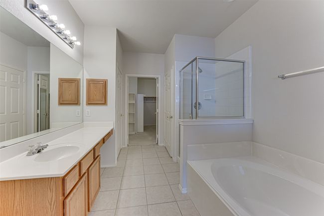 9932 Spire Ln, Townhouse with 3 bedrooms, 3 bathrooms and null parking in Plano TX | Image 16