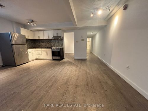 1-120 Spencer Avenue, Toronto, ON, M6K2J6 | Card Image