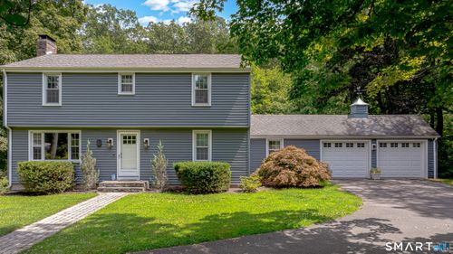 85 Oakcliff Rd, Middletown, CT, 06457-5614 | Card Image