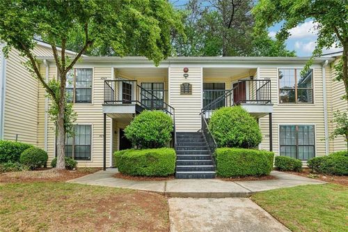 4358 Timberlake, Stone Mountain, GA, 30083-6325 | Card Image