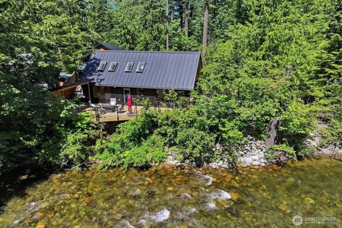 47313 Se 160th St, North Bend, WA, 98045-8007 | Card Image