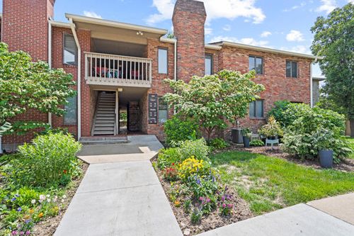 18-104 E Green Meadows Rd, COLUMBIA, MO, 65203-3618 | Card Image