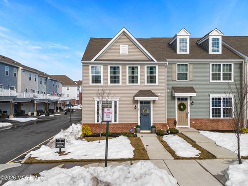 62 American Way, Cliffwood, NJ, 07721-1356 | Card Image