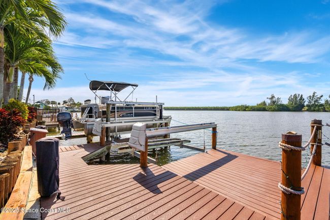 Two boat spaces with lifts | Image 67