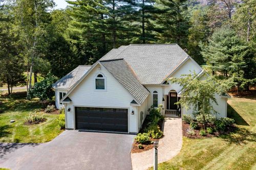 7 Fairway Dr, Hales Location, NH, 03860-7921 | Card Image