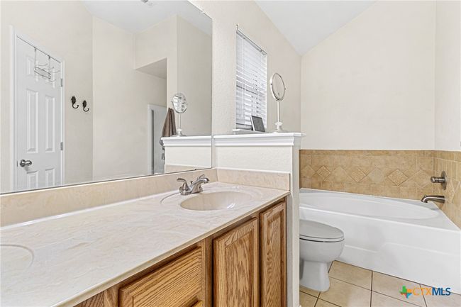36 Golden Poppy Loop, House other with 3 bedrooms, 2 bathrooms and null parking in Belton TX | Image 18