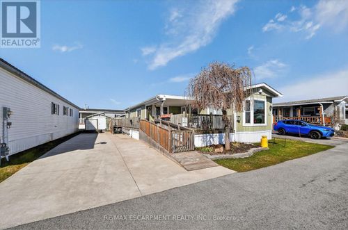 92-3033 Townline Rd, Stevensville, ON, L0S1S1 | Card Image