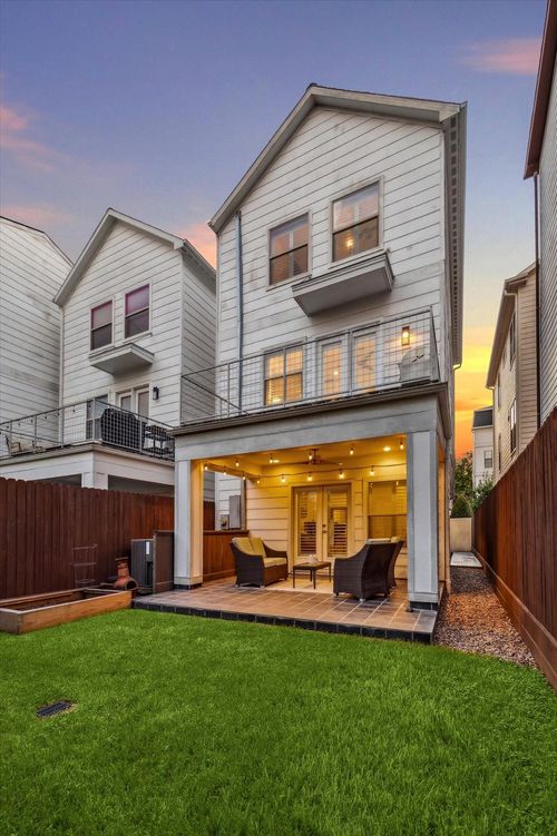 b-1702 Utah St, Houston, TX, 77007-2150 | Card Image