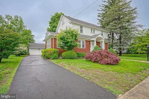 27 N Warren St, Woodbury, NJ, 08096-1507 | Card Image