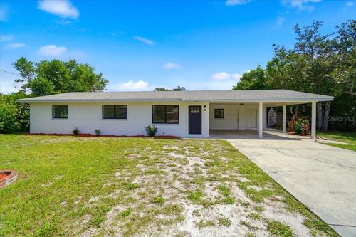 105 Allen Ave, WINTER HAVEN, FL, 33880-1220 | Card Image