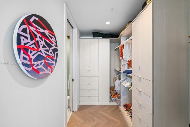 APT-1602 - 5775 Collins Ave, Condo with 2 bedrooms, 3 bathrooms and null parking in Miami Beach FL | Image 56