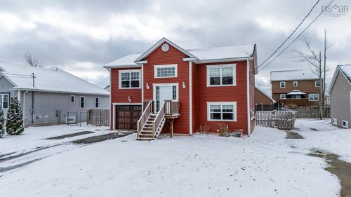 9 Vernon Crt, Elmsdale, NS, B2S0A1 | Card Image
