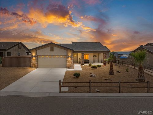 2638 Canyon Park Dr, Bullhead City, AZ, 86442-7902 | Card Image