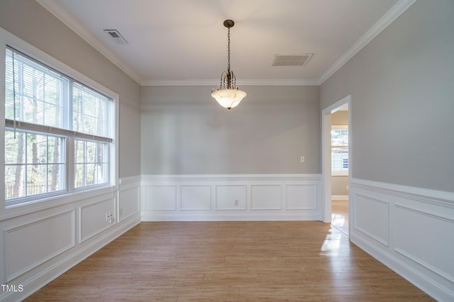 010_ Dining Room | Image 10