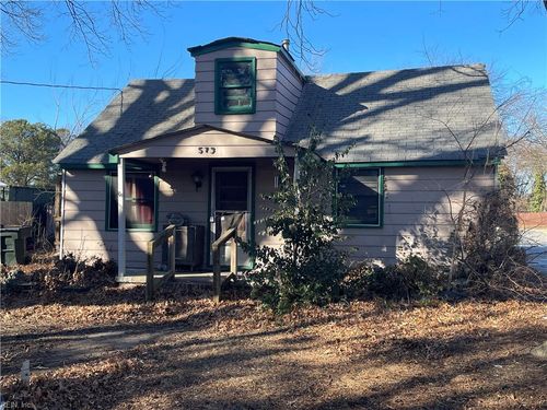 573 Old Point Ave, Hampton, VA, 23663-2154 | Card Image