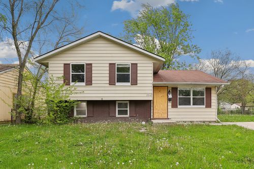 22147 E Churchill Dr, Richton Park, IL, 60471-1152 | Card Image