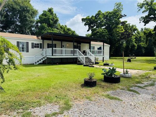 2013 Cappel Rd, Alexandria, LA, 71303-5325 | Card Image