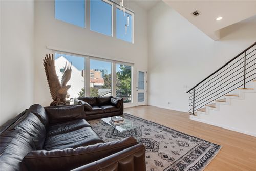 105-959 W Bluff St, Fort Worth, TX, 76102-1850 | Card Image