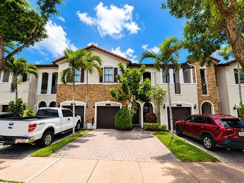 3054 Nw 103rd Path, Doral, FL, 33172-5051 | Card Image