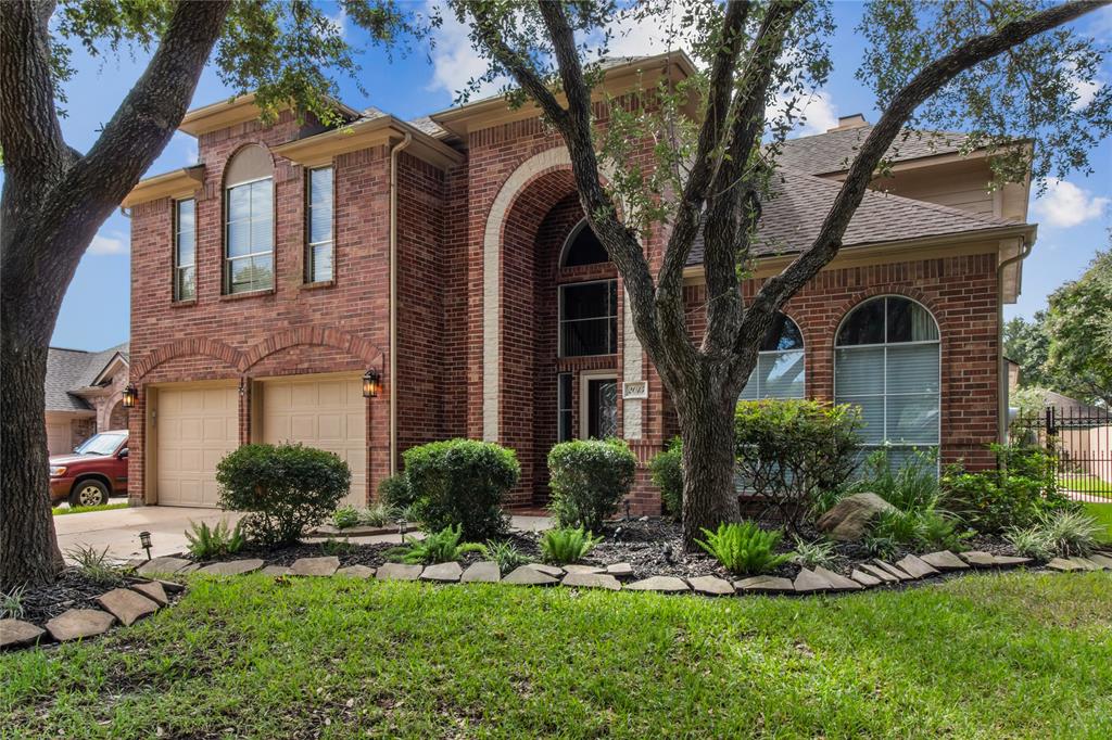 Sterling Pointe Ct, League City, TX 77573