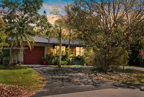 6005 Sw 64th Pl, South Miami, FL, 33143-2058 | Card Image