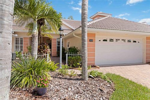 2123 Lynx Run, NORTH PORT, FL, 34288-8683 | Card Image
