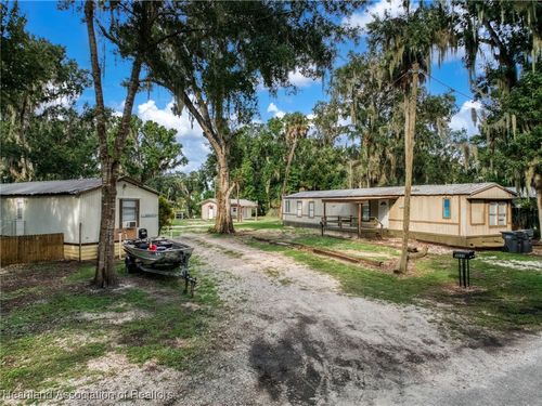 9035 Temple Dr, Lake Wales, FL, 33898-7278 | Card Image