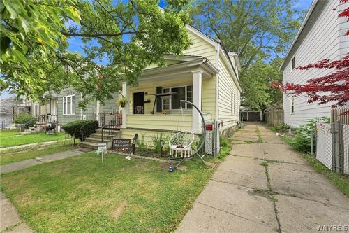 107 Weber Ave, Buffalo, NY, 14215-3962 | Card Image
