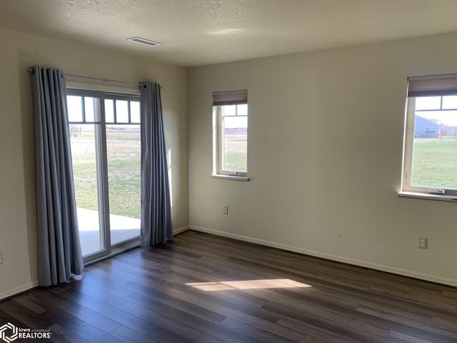 1709 Nw Church St, House other with 2 bedrooms, 2 bathrooms and null parking in Leon IA | Image 10