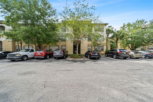 528-17104 Carrington Park Drive, TAMPA, FL, 33647 | Card Image