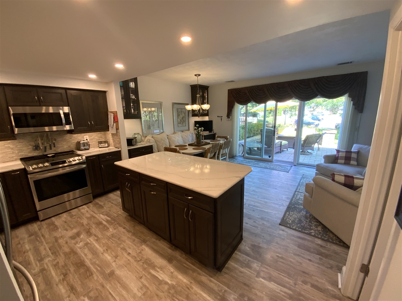 Silver Spring Dr, Northville, MI 48167