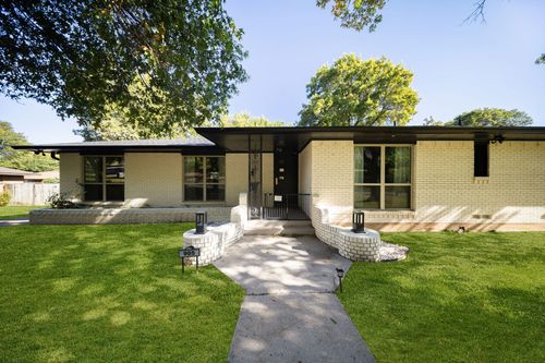 905 Tarryall Dr, Dallas, TX, 75224-4918 | Card Image