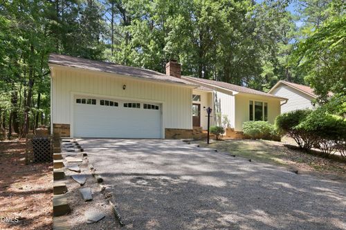 1786 Irish Blvd, Sanford, NC, 27332-7330 | Card Image