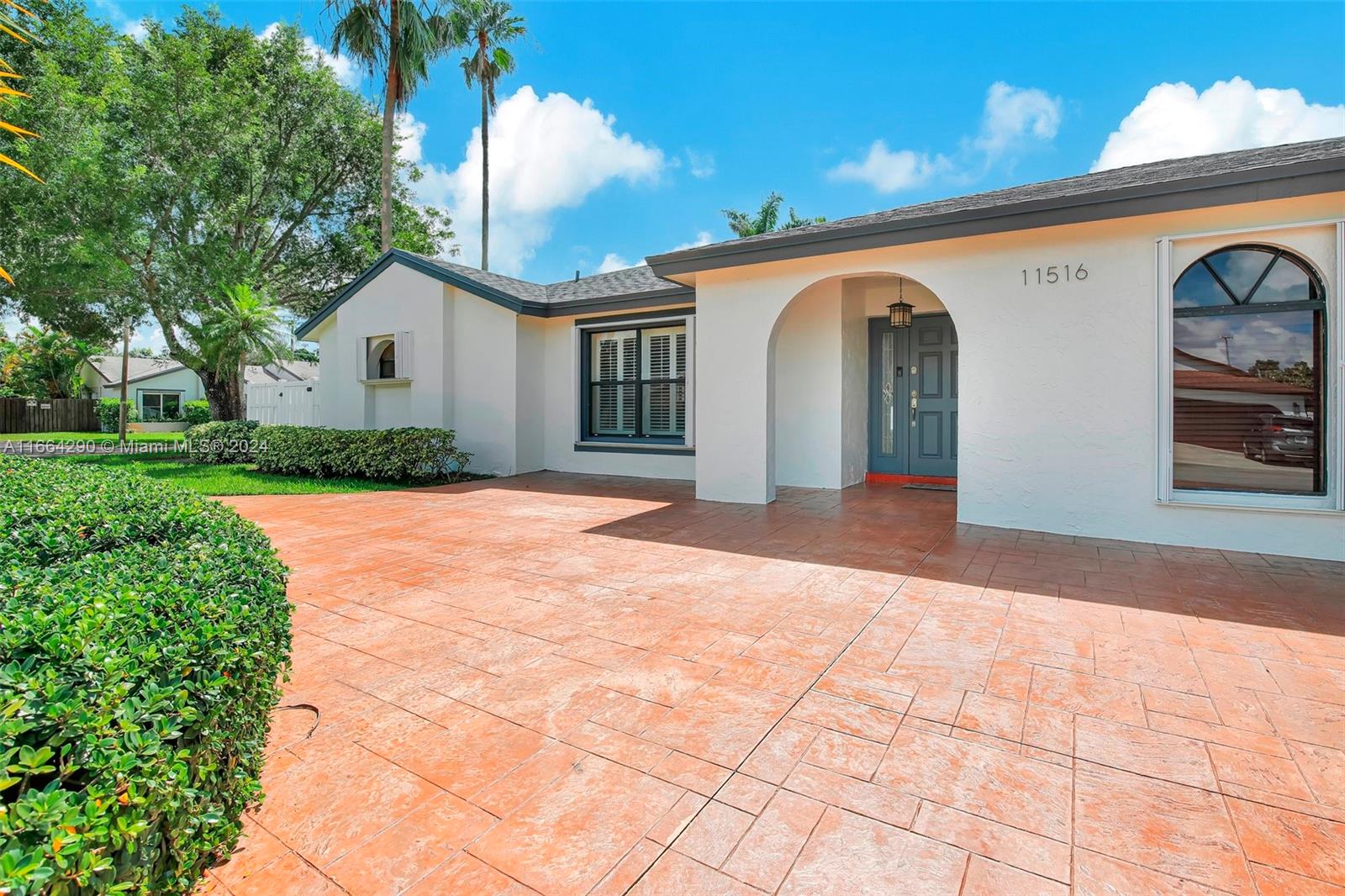 51st St, Cooper City, FL 33330