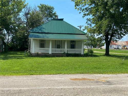 15 E 6th St, Adrian, MO, 64720-9263 | Card Image