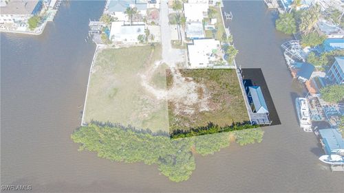 2639 2nd St, MATLACHA, FL, 33993-9760 | Card Image