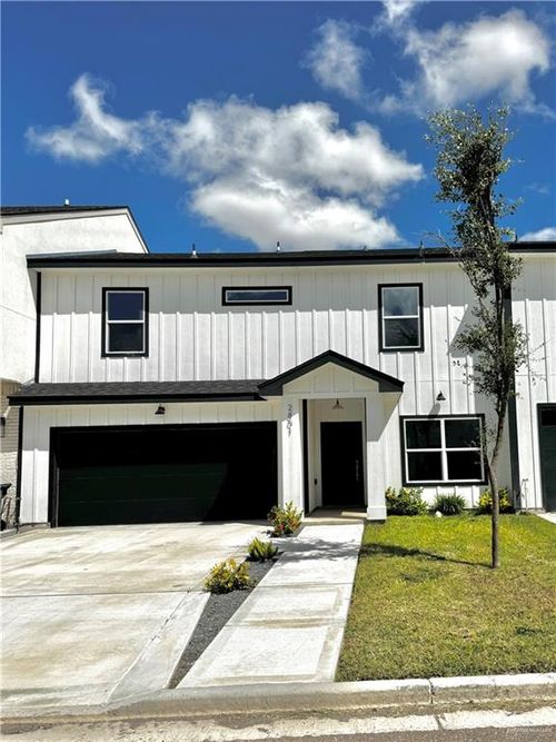 2801 Stablewood, Mission, TX, 78574-1514 | Card Image