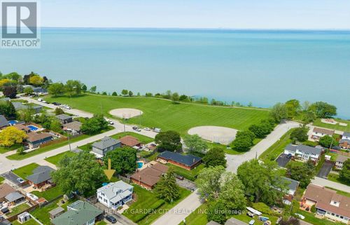 439 Murray Street, Grimsby (Grimsby Beach), ON, L3M3P8 | Card Image