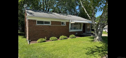 10 Shiawassee Cir, Mount Clemens, MI, 48043-2945 | Card Image