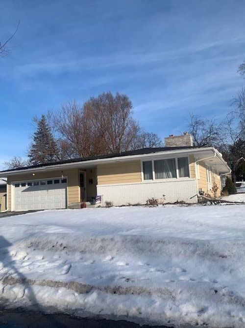 2221 Texas Ave S, Saint Louis Park, MN, 55426-2520 | Card Image