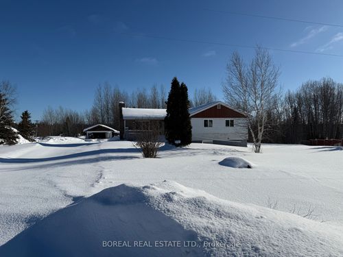 15 Mondor Creek Rd S, Cochrane, ON, P0L1C0 | Card Image