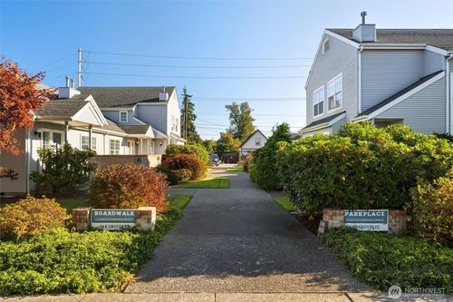 6b-126 E Grover St, Lynden, WA, 98264-1541 | Card Image