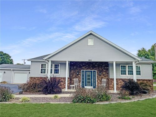 303 9th St, Lerna, IL, 62440-1123 | Card Image