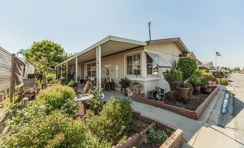 spc-23-1701 Dinuba Ave, Selma, CA, 93662-2263 | Card Image